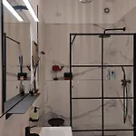 Διαμέρισμα Centralissimo E Confortevole, Fronte Petruzzelli Μπάρι