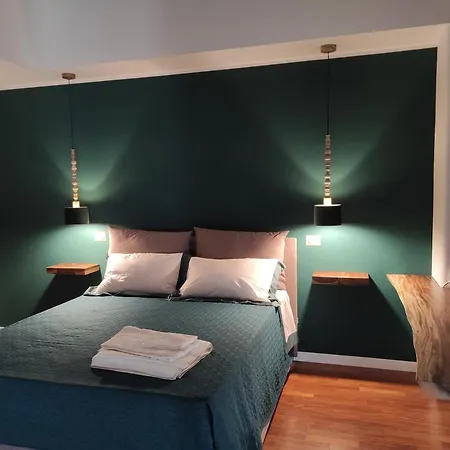 Centralissimo E Confortevole, Fronte Petruzzelli 巴里