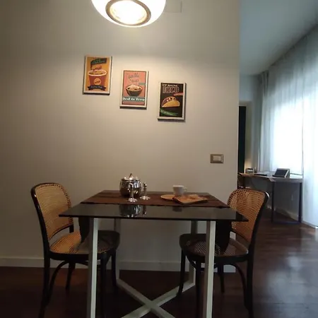 Centralissimo E Confortevole, Fronte Petruzzelli Bari