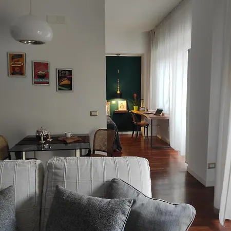 Centralissimo E Confortevole, Fronte Petruzzelli Daire *