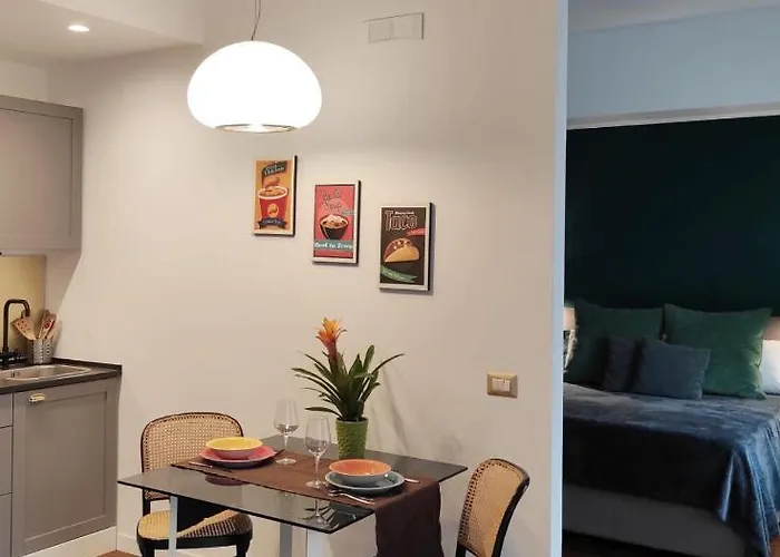 Centralissimo E Confortevole, Fronte Petruzzelli Lägenhet Bari